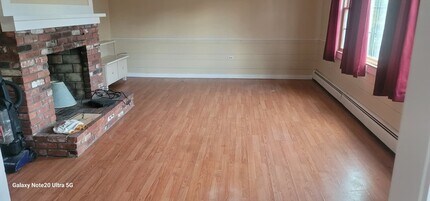 422 MA-6A in Sandwich, MA - Building Photo - Building Photo