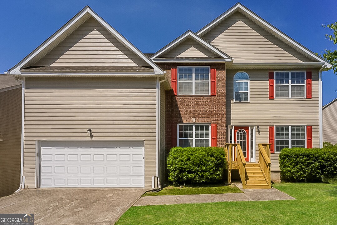 673 Rock Hill Pkwy in Lithia Springs, GA - Building Photo