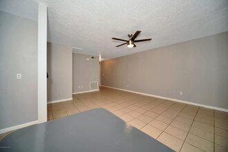 1914 Agora Cir SE-Unit -104 in Palm Bay, FL - Building Photo - Building Photo