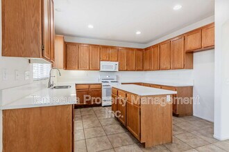 28782 Vela Dr in Menifee, CA - Building Photo - Building Photo