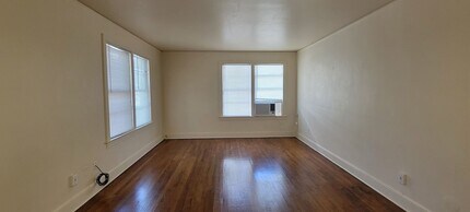 207 NE Blvd in Gainesville, FL - Building Photo - Building Photo