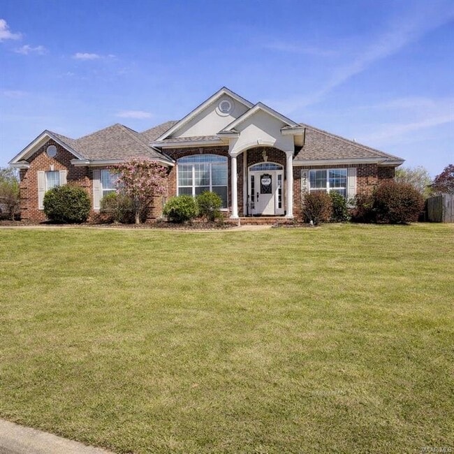 428 Maribeth Loop in Deatsville, AL - Building Photo - Building Photo