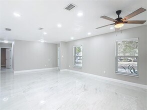 31440 Prestwick Ave in Sorrento, FL - Building Photo - Building Photo