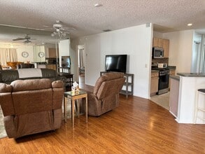 17385 SE 82nd Pecan Terrace in the Villages, FL - Building Photo - Building Photo