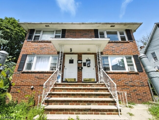 property at 46 Tichenor Terrace