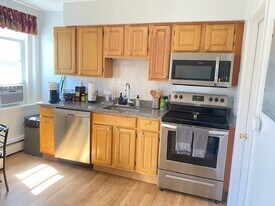 132 Emerson St, Unit 23 in Boston, MA - Building Photo