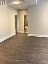 319 Churchill Ave in Toronto, ON - Building Photo - Building Photo