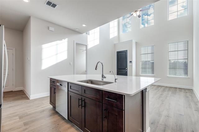 1566 Dulwich Dr in Allen, TX - Foto de edificio - Building Photo