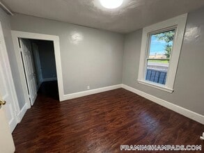 64 Hollis St, Unit 7 in Framingham, MA - Building Photo - Building Photo