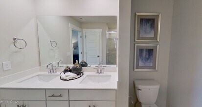 2606 Comanche Ct in Columbia, TN - Foto de edificio - Building Photo