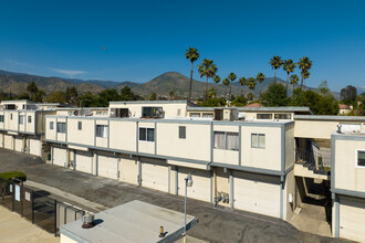 2350 Osbun Rd in San Bernardino, CA - Building Photo - Building Photo