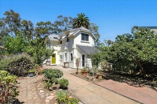 822 Orange Ave, Unit A in Santa Barbara, CA - Building Photo
