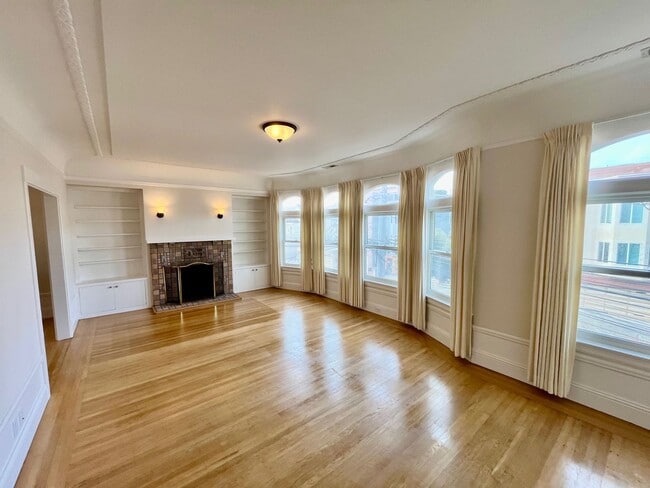 property at 454 34th Ave