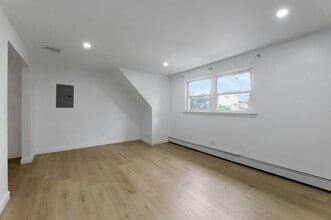 130 Mt Vernon St in Ridgefield Park, NJ - Building Photo - Building Photo