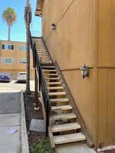 5505 Adelaide Ave, Unit 15 in San Diego, CA - Building Photo - Building Photo