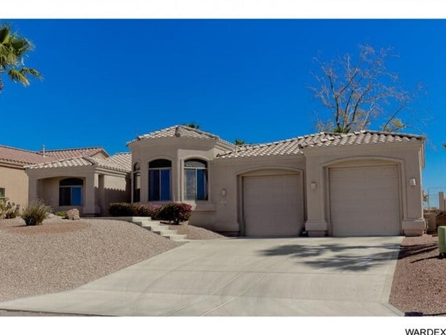 820 Paseo Granada in Lake Havasu City, AZ - Building Photo - Building Photo