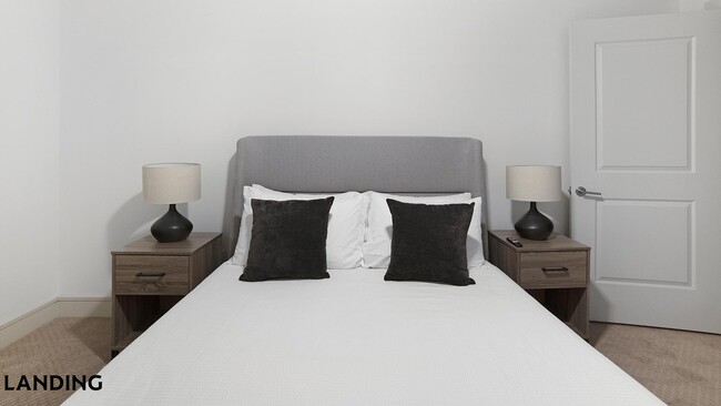 777 Preston St, Unit 37D