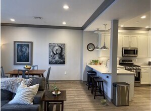 18 Preble St, Unit 6 in Boston, MA - Building Photo - Building Photo