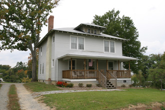 429 N Cedar St in Greensboro, NC - Building Photo - Building Photo