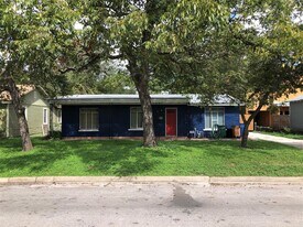 1206 W 51st St in Austin, TX - Building Photo