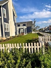 10933 Paddle Board Way in South Jordan, UT - Building Photo - Building Photo