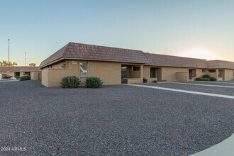 511 W Blackhawk Dr in Phoenix, AZ - Building Photo - Building Photo
