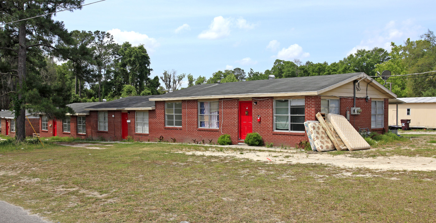 232 SE Lomond Ave in Lake City, FL - Building Photo