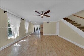 307 SW 11th Ct in Fort Lauderdale, FL - Building Photo - Building Photo