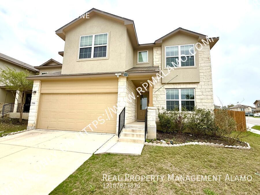 5906 Hindes Stone in San Antonio, TX - Building Photo