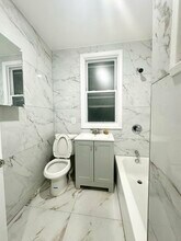 469 Avenue A in Bayonne, NJ - Building Photo - Building Photo