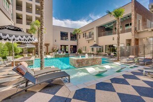 Bottle House on Main in Fort Worth, TX - Building Photo