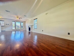 16907 Dusty Mill Dr W in Sugar Land, TX - Building Photo - Building Photo