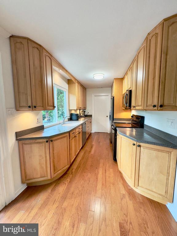 15712 Edgewood Dr in Montclair, VA - Building Photo - Building Photo