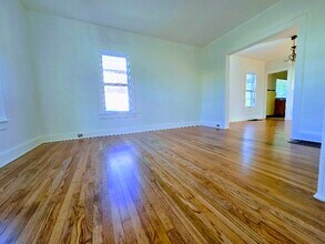 4 Bromley Ave in Binghamton, NY - Building Photo - Building Photo