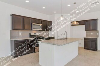 7433 Via Casa Elegante, Unit M308 in Tucson, AZ - Building Photo - Building Photo