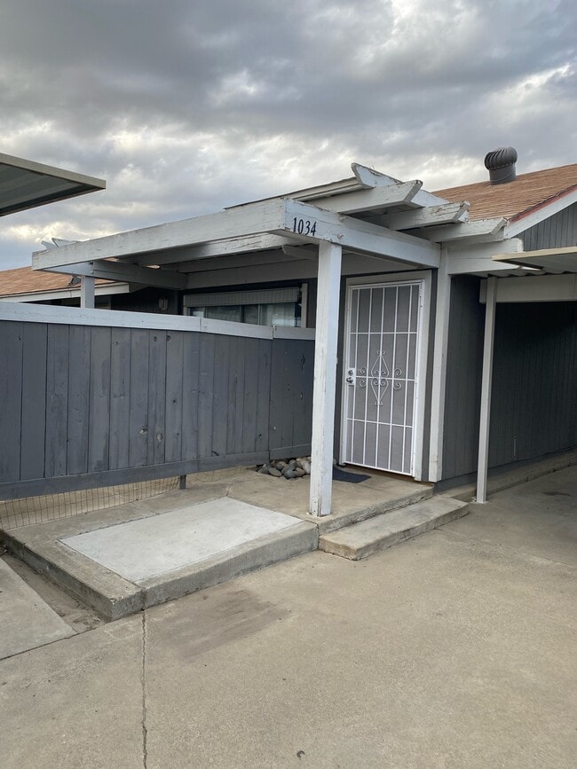 property at 1034 Kaweah St