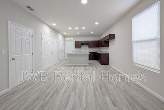 733 Pippin St in Jacksonville, FL - Building Photo - Building Photo