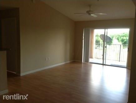 2163 Renaissance Blvd in Miramar, FL - Building Photo - Building Photo