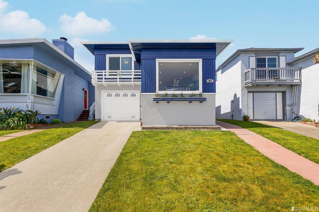 46 Dorchester Dr in Daly City, CA - Building Photo
