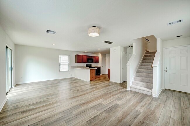 19030 Bee Line Ct in Houston, TX - Building Photo - Building Photo