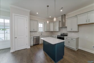 22 Pine St in Huntsville, AL - Building Photo - Building Photo