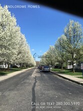 2623 Bloom Dr in Columbus, OH - Building Photo - Building Photo