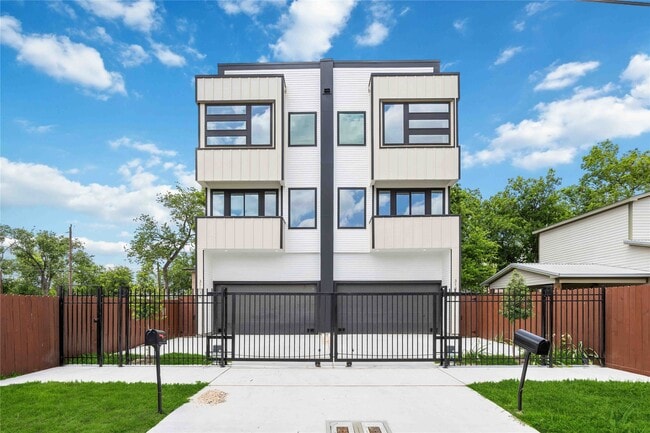 property at 3103 Lelia St