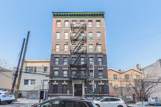 377 E 153rd St in Bronx, NY - Building Photo - Building Photo