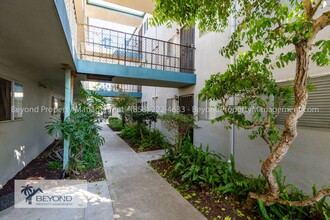 4885 Cole St in San Diego, CA - Building Photo - Building Photo