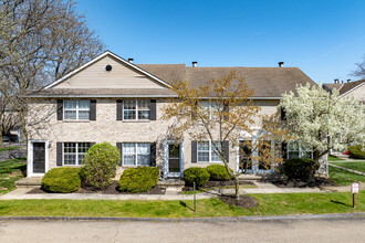 Millcreek Commons Condominiums in Columbus, OH - Building Photo - Building Photo