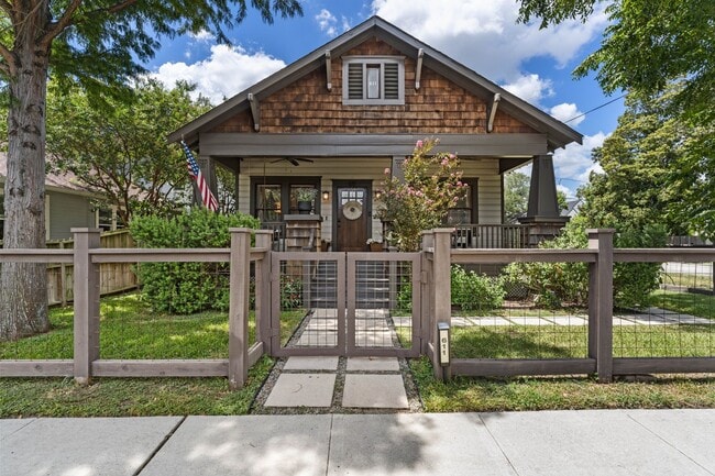property at 611 Enid St