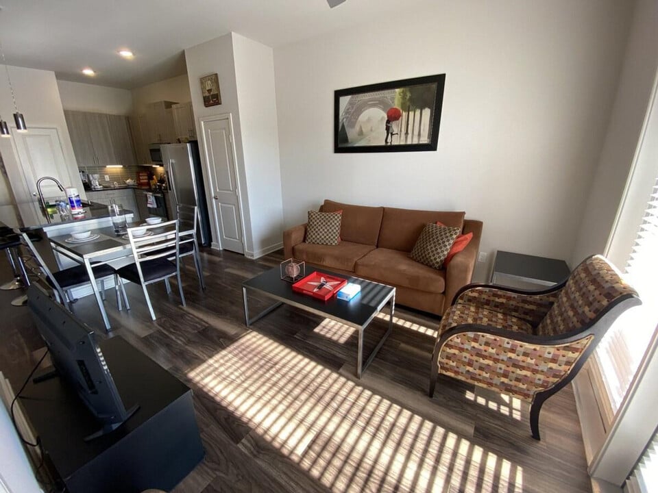 13505 Inwood Dr in Dallas, TX - Building Photo