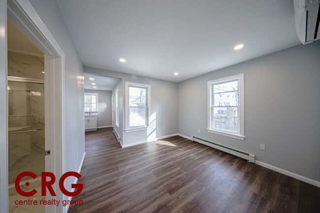 81 Alder St, Unit C