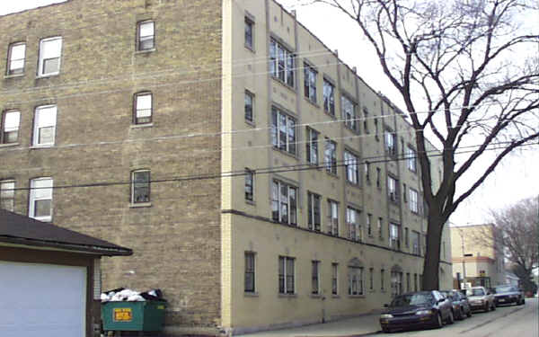 Forest Hall Apartments in Forest Park, IL - Foto de edificio - Building Photo
